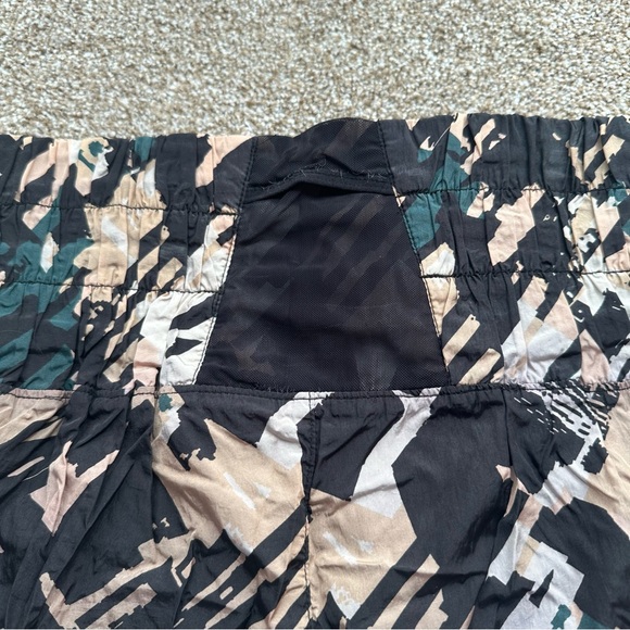 Free People Movement Medium High Rise Athletic Running Shorts Active Wear 0002 - Picture 8 of 13